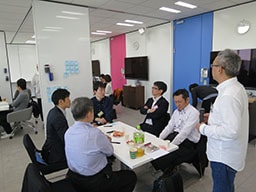 ソフトバンク営業+お客様(1チーム)