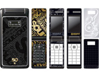 fanfun. SoftBank 815T SOUL’d OUT モデル