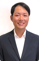 攝津 正