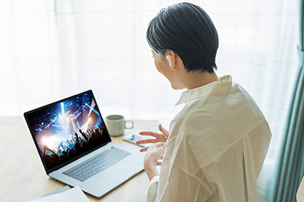 オンラインライブの動画視聴も快適!